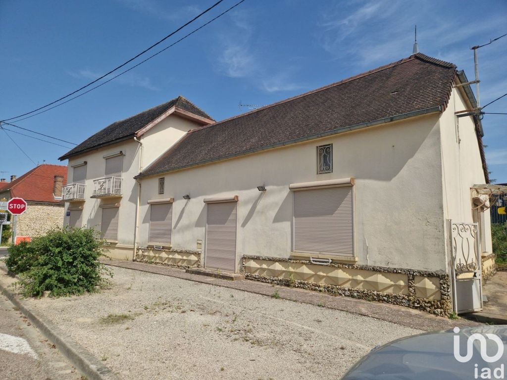 Achat maison à vendre 5 chambres 205 m² - Bernon