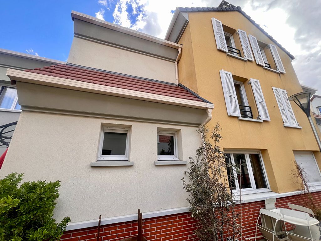 Achat maison à vendre 3 chambres 85 m² - Saint-Ouen