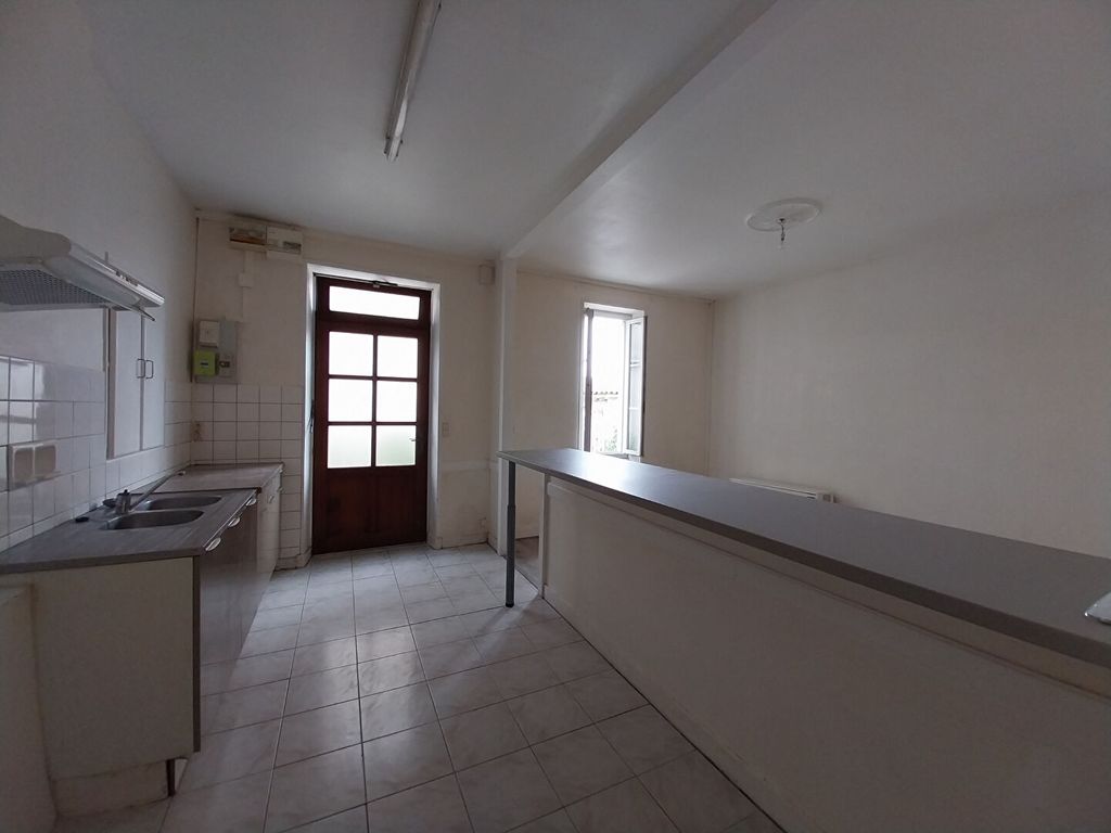 Achat maison 2 chambre(s) - Châteaubernard