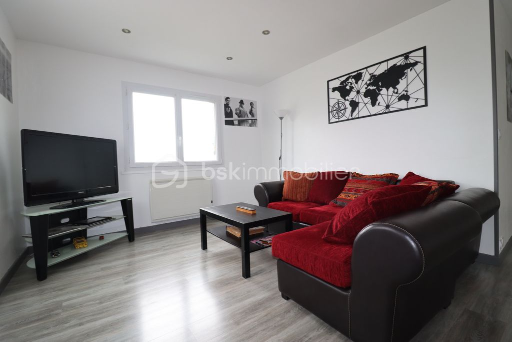Achat appartement à vendre 3 pièces 51 m² - La Ferté-Alais