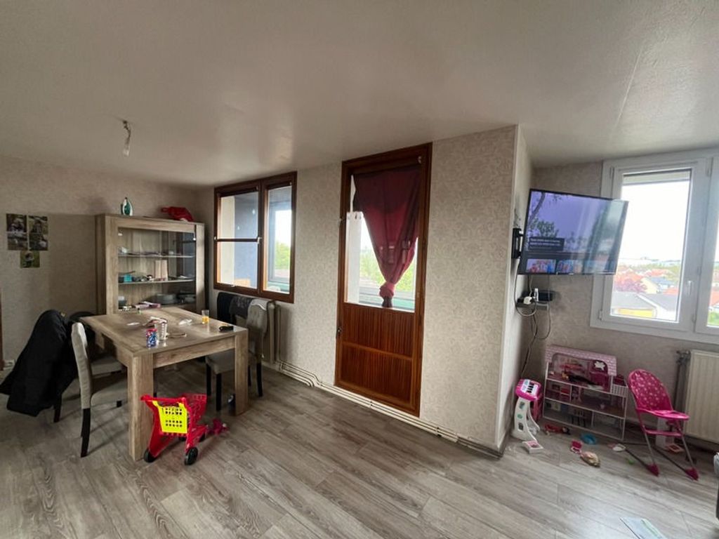 Achat appartement à vendre 4 pièces 71 m² - Golbey