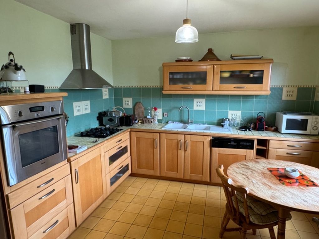 Achat maison à vendre 4 chambres 120 m² - Frignicourt