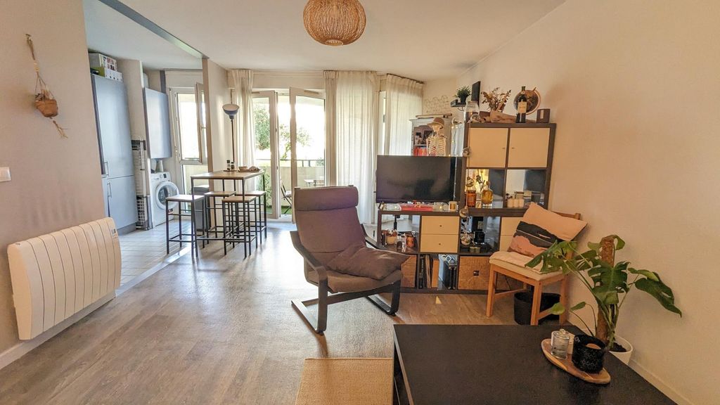 Achat appartement à vendre 2 pièces 50 m² - Talence