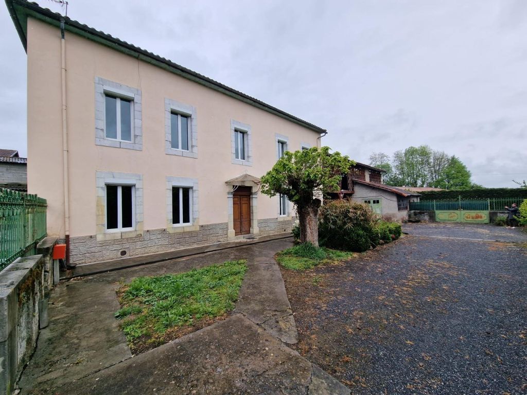 Achat maison à vendre 4 chambres 180 m² - Huos