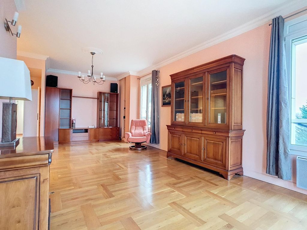 Achat appartement à vendre 4 pièces 83 m² - Saint-Maur-des-Fossés