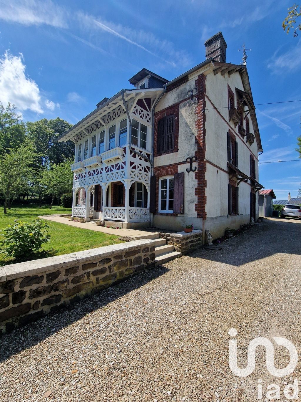 Achat maison à vendre 6 chambres 260 m² - Mézilles