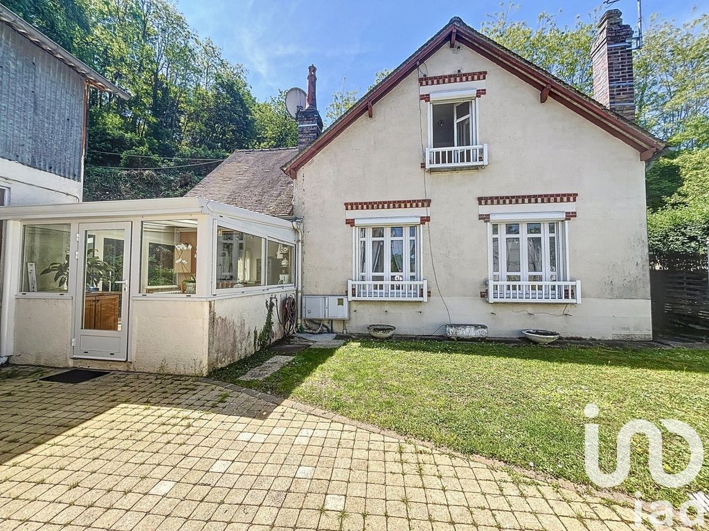 Achat maison à vendre 3 chambres 108 m² - Ferrières-en-Gâtinais