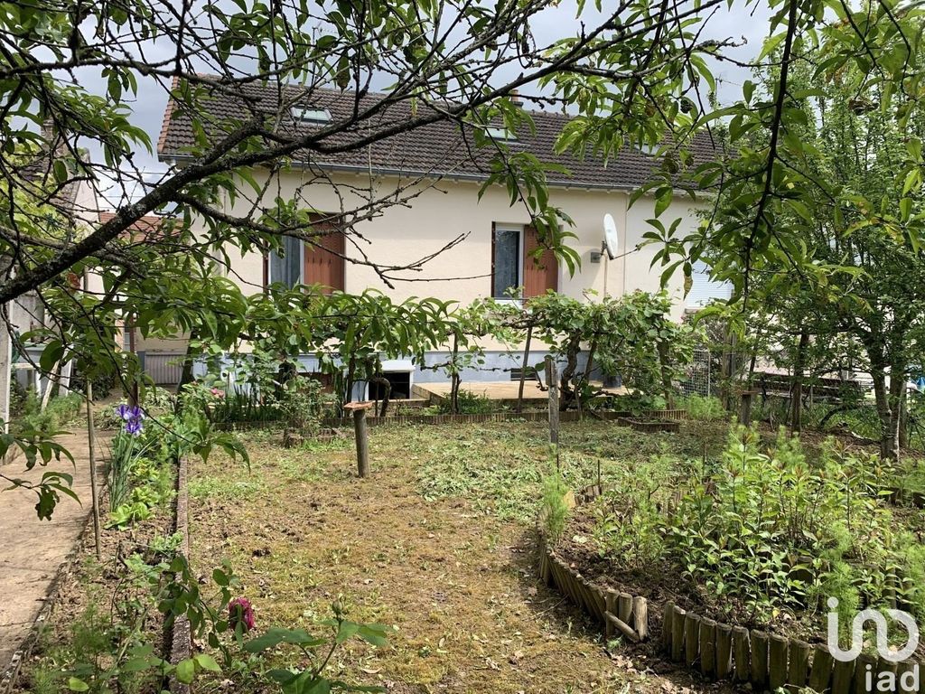 Achat maison à vendre 3 chambres 97 m² - Villeneuve-la-Guyard