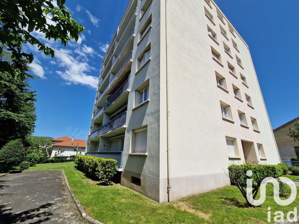 Achat appartement à vendre 3 pièces 85 m² - Saint-Chamond