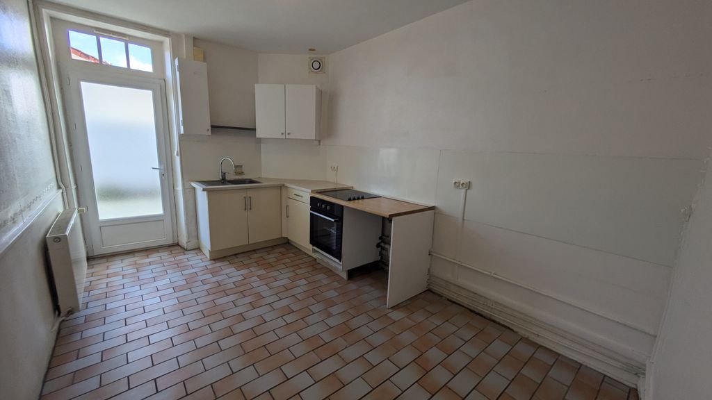 Achat maison à vendre 2 chambres 64 m² - Niort