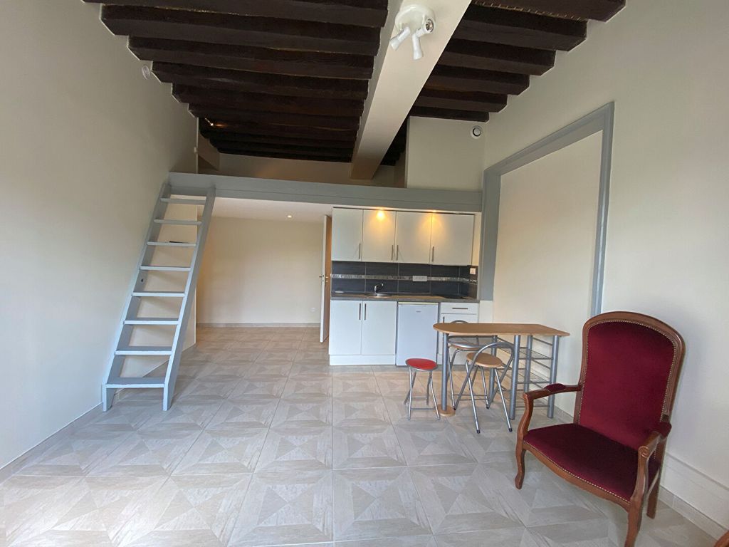 Achat studio à vendre 26 m² - Aulnay-sur-Mauldre