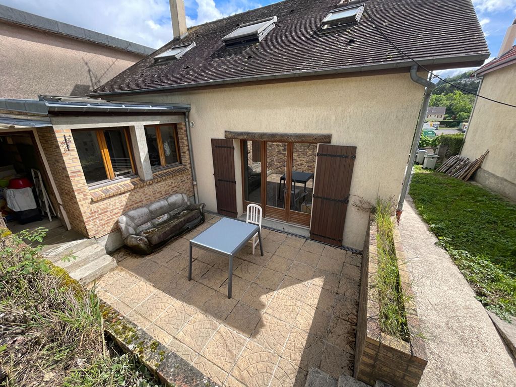 Achat maison à vendre 6 chambres 105 m² - Mantes-la-Ville