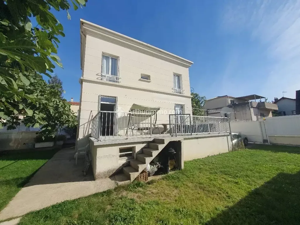 Achat maison à vendre 3 chambres 108 m² - Garges-lès-Gonesse