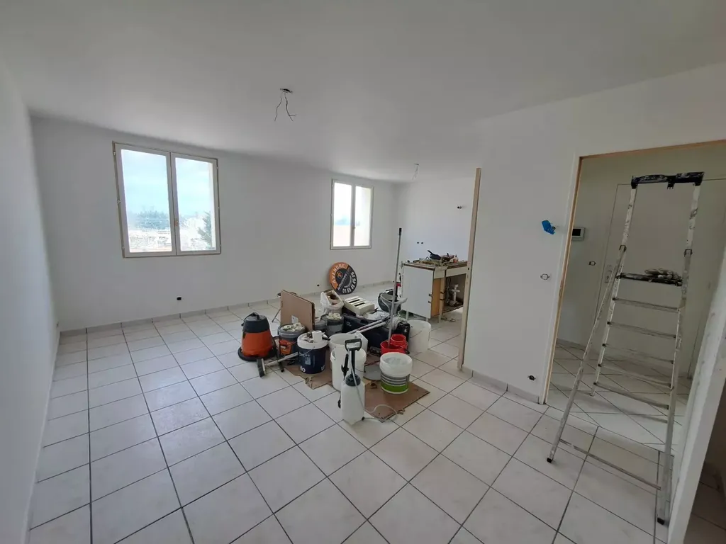 Achat appartement à vendre 2 pièces 38 m² - Villeneuve-Saint-Georges
