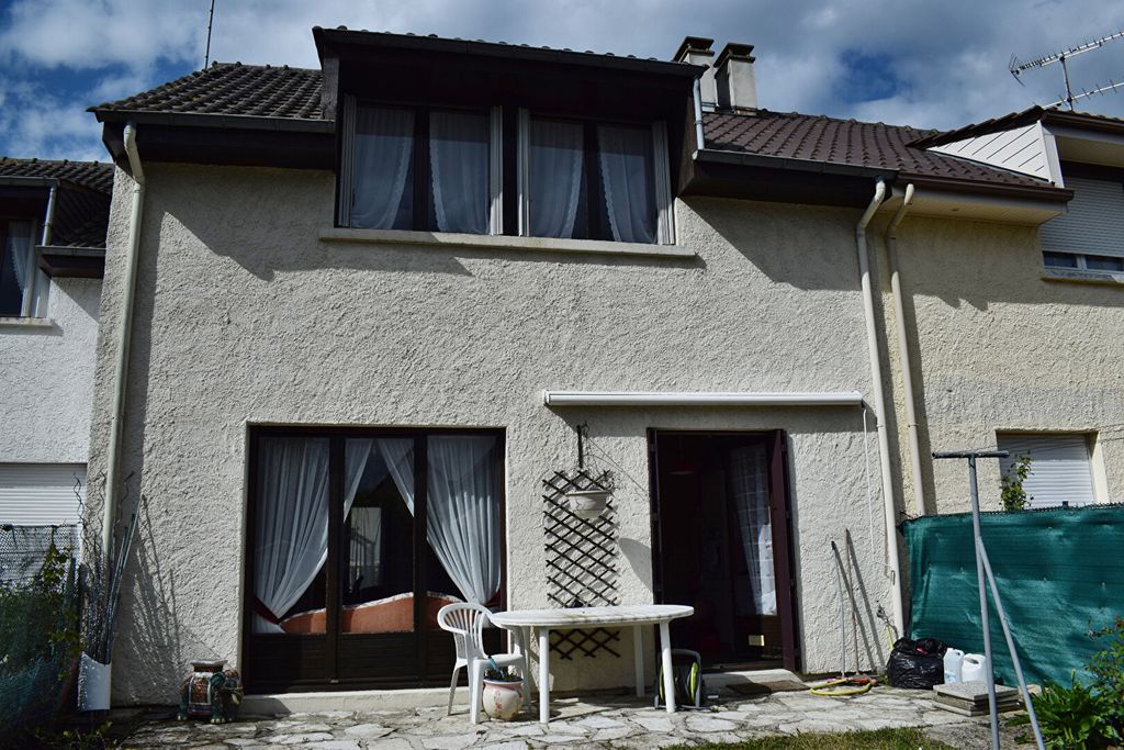 Achat maison à vendre 3 chambres 85 m² - Nangis