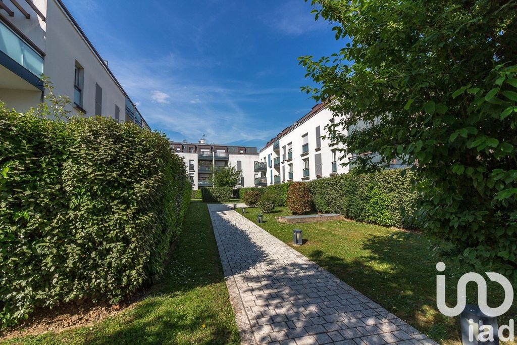 Achat appartement à vendre 2 pièces 41 m² - Les Clayes-sous-Bois