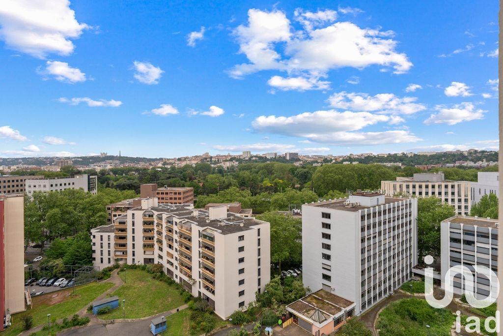 Achat appartement à vendre 3 pièces 60 m² - Villeurbanne