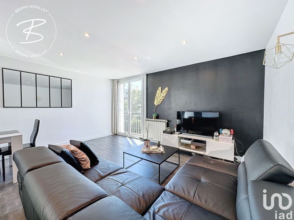 Achat appartement à vendre 4 pièces 73 m² - La Seyne-sur-Mer