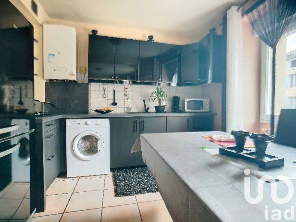 Achat appartement à vendre 3 pièces 43 m² - Tournon-sur-Rhône