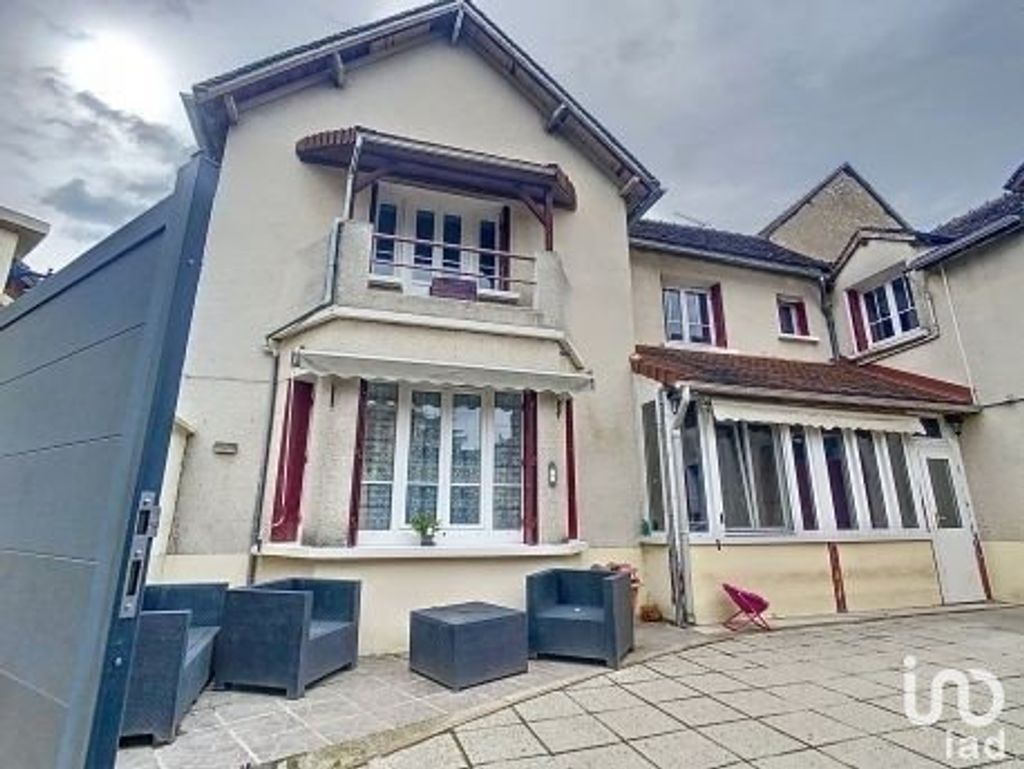 Achat maison à vendre 3 chambres 120 m² - Charbuy