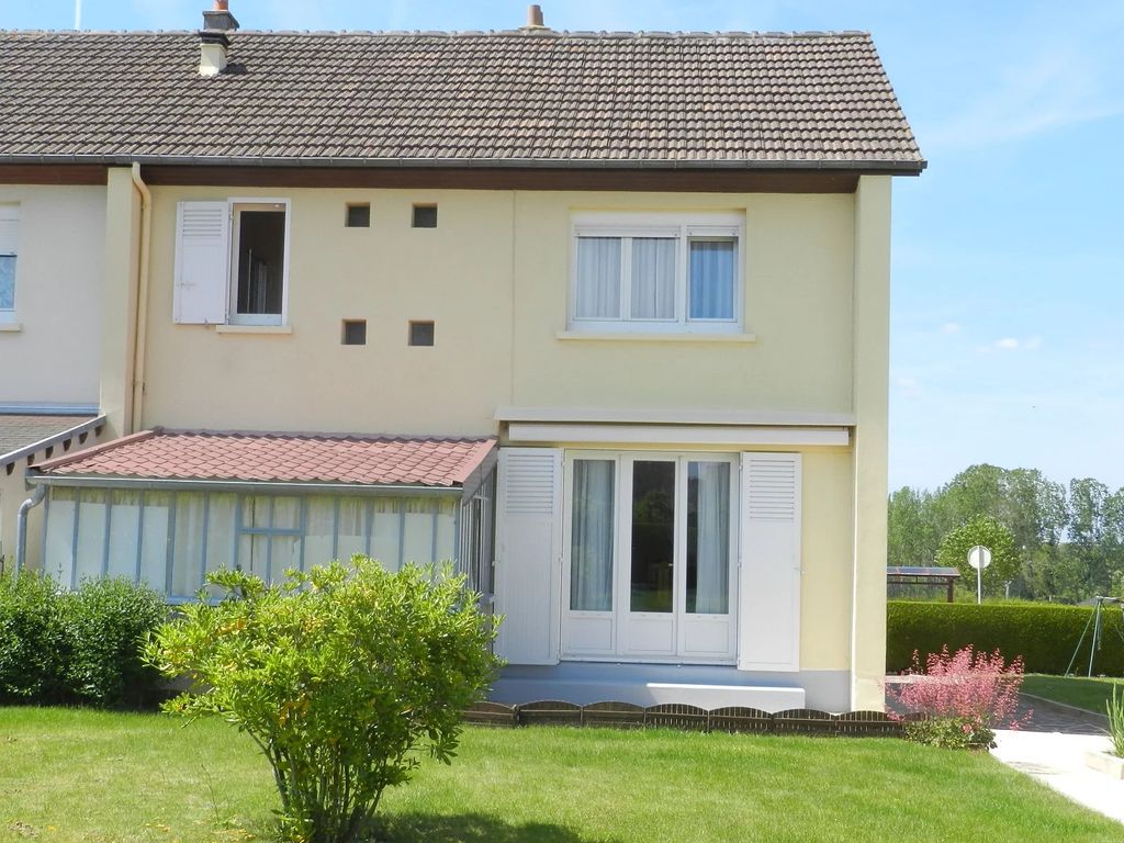 Achat maison à vendre 3 chambres 87 m² - Saint-Pierre-en-Auge