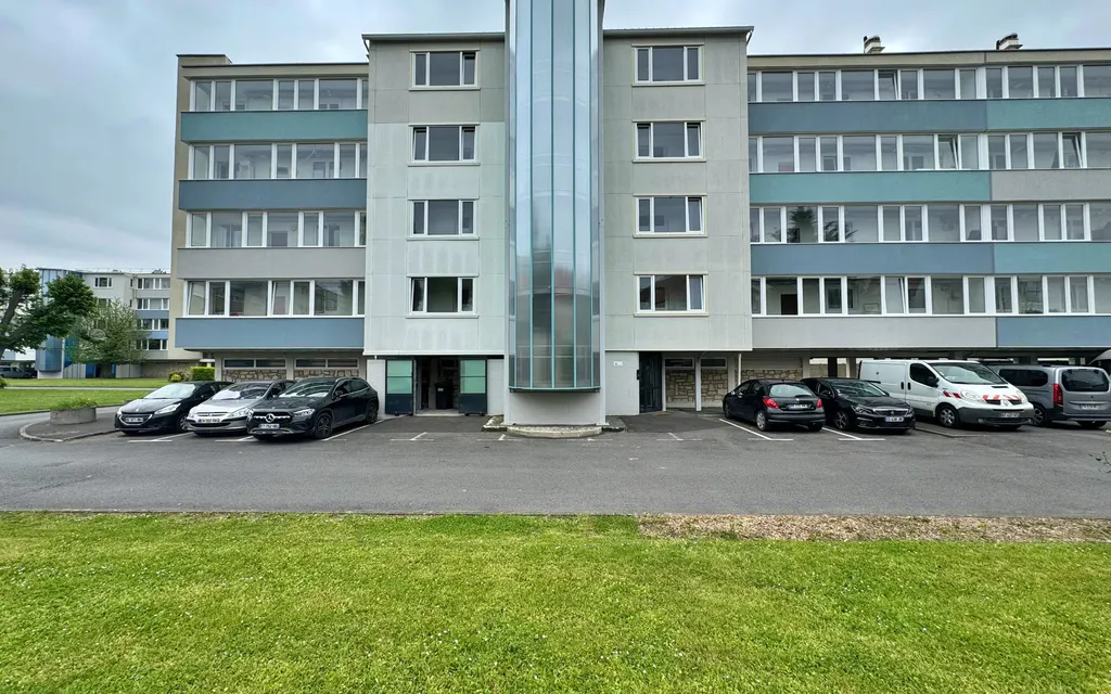 Achat appartement 4 pièce(s) Montfermeil