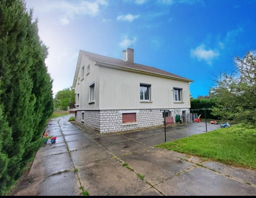 Achat maison à vendre 6 chambres 168 m² - Nemours