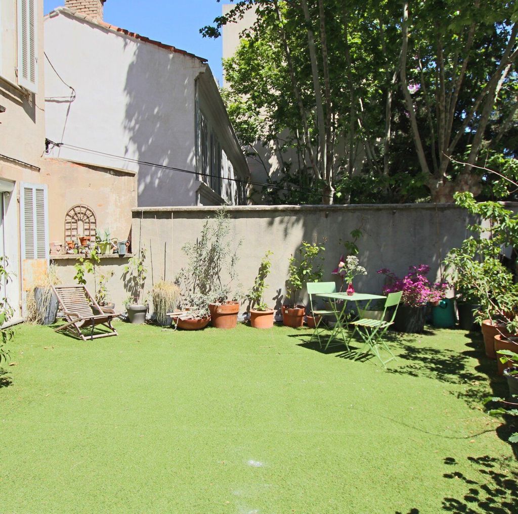 Achat appartement à vendre 3 pièces 102 m² - Marseille 8ème arrondissement