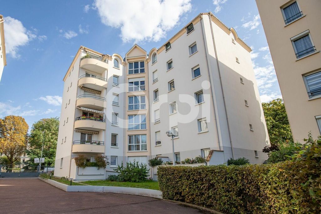 Achat appartement à vendre 4 pièces 86 m² - Créteil