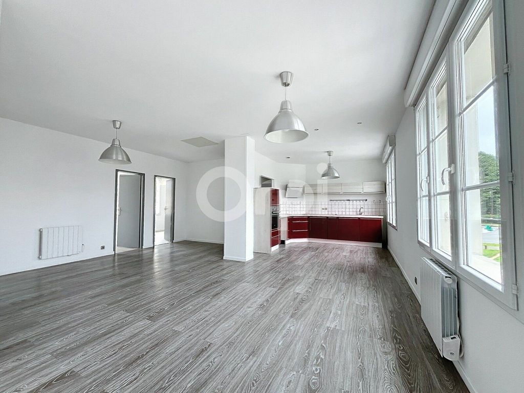 Achat appartement à vendre 4 pièces 100 m² - Compiègne