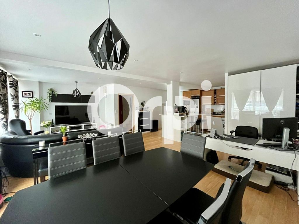 Achat maison à vendre 3 chambres 106 m² - Rungis