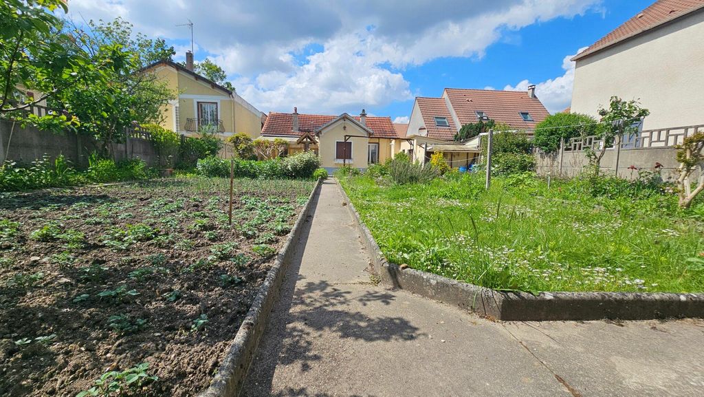 Achat maison à vendre 2 chambres 72 m² - Villiers-sur-Marne