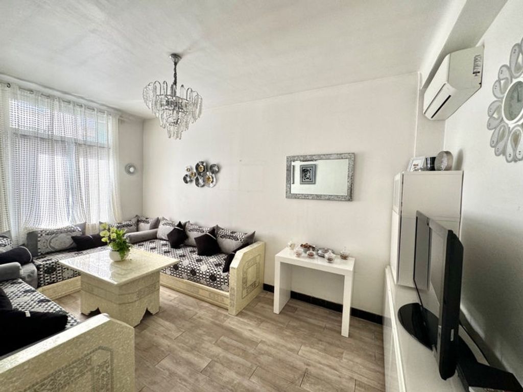 Achat appartement à vendre 2 pièces 51 m² - Marseille 8ème arrondissement
