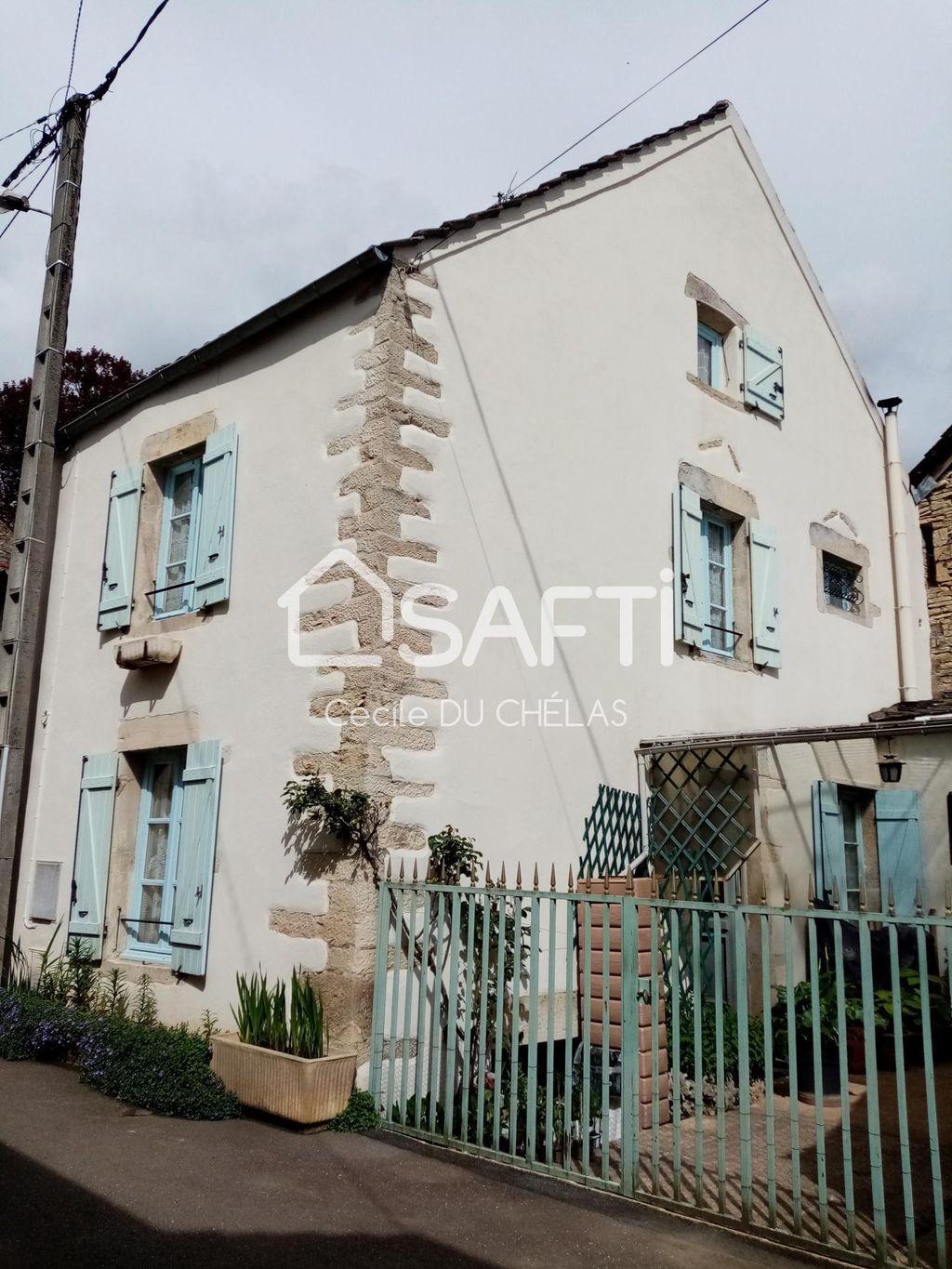 Achat maison à vendre 2 chambres 80 m² - Savigny-lès-Beaune