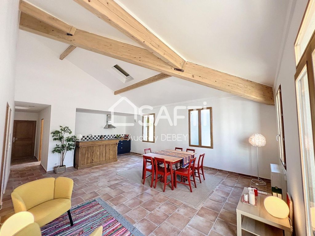 Achat maison à vendre 4 chambres 155 m² - Sanary-sur-Mer