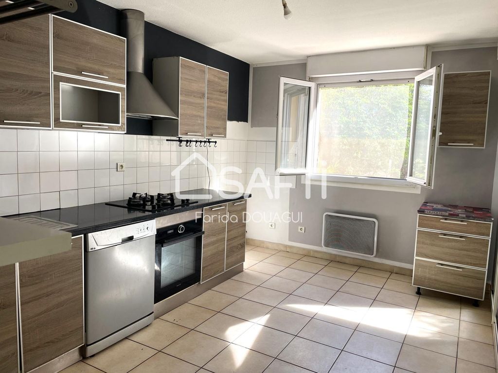 Achat appartement à vendre 3 pièces 90 m² - Martigues