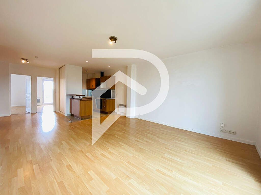 Achat appartement à vendre 4 pièces 82 m² - Saint-Julien-les-Villas