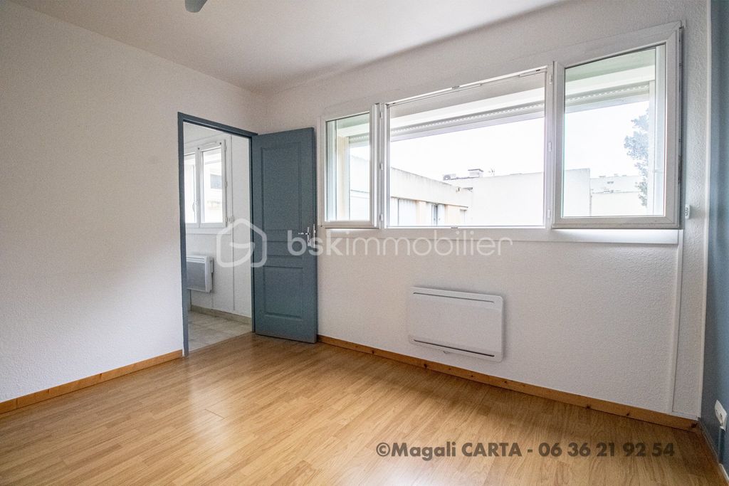 Achat appartement à vendre 2 pièces 29 m² - Saint-Mandrier-sur-Mer