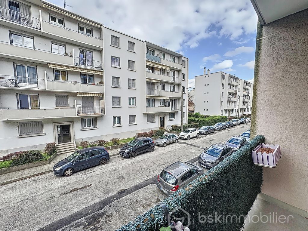 Achat appartement à vendre 4 pièces 63 m² - Grenoble