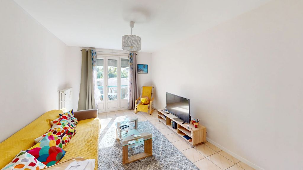Achat appartement à vendre 4 pièces 72 m² - Besançon