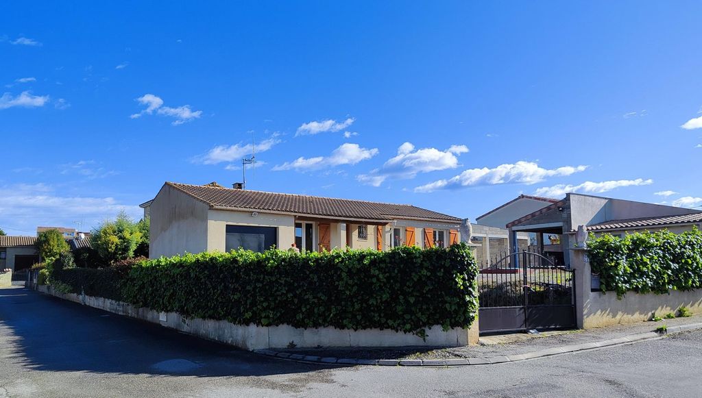 Achat maison à vendre 3 chambres 97 m² - Saint-Martin-Lalande