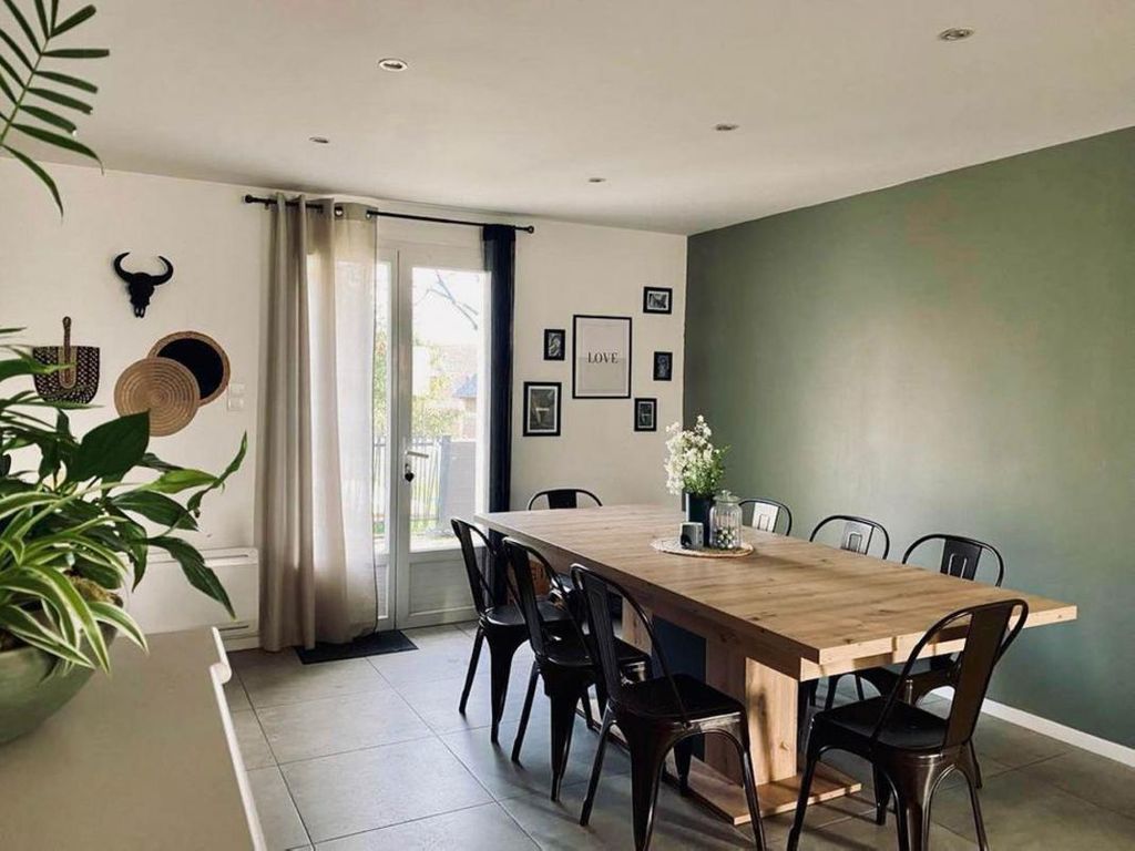 Achat maison à vendre 5 chambres 135 m² - Saint-Quentin