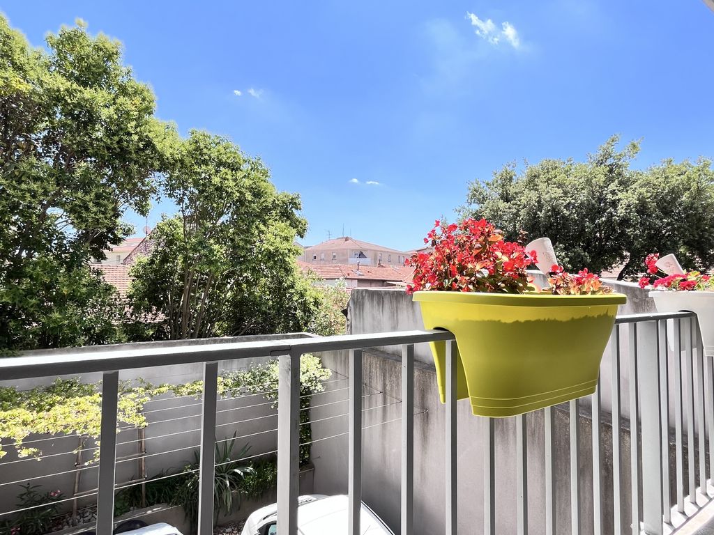 Achat appartement à vendre 4 pièces 100 m² - Nîmes