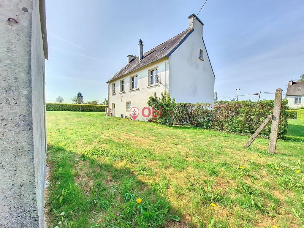 Achat maison à vendre 2 chambres 85 m² - Landrévarzec