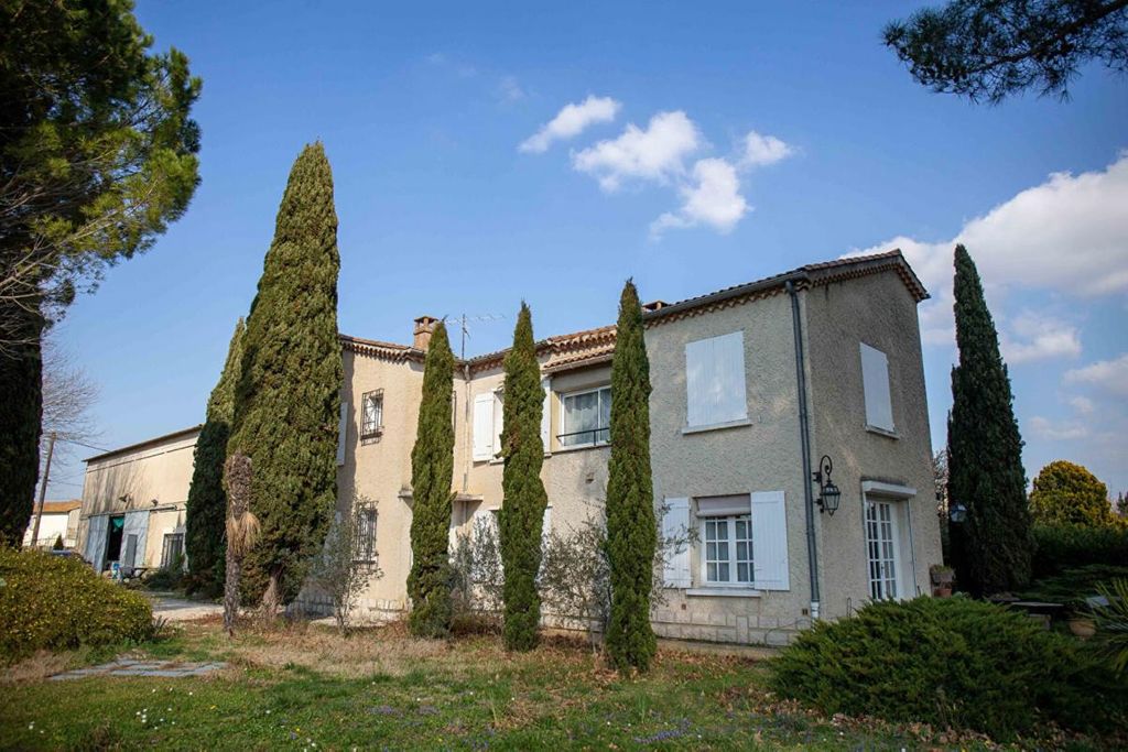 Achat maison à vendre 5 chambres 220 m² - Avignon