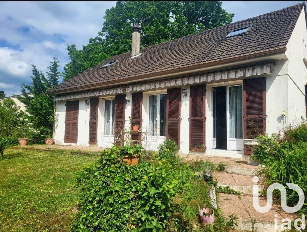 Achat maison à vendre 4 chambres 121 m² - Viarmes