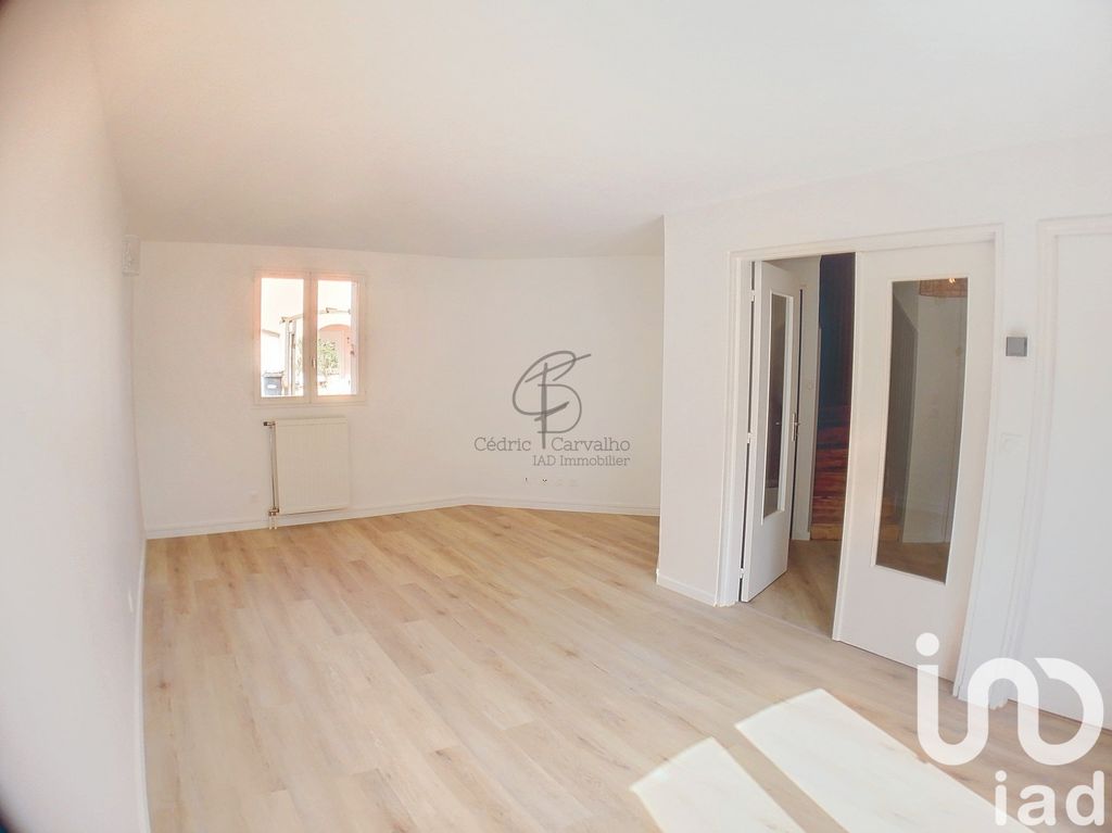 Achat maison à vendre 4 chambres 95 m² - Roissy-en-Brie