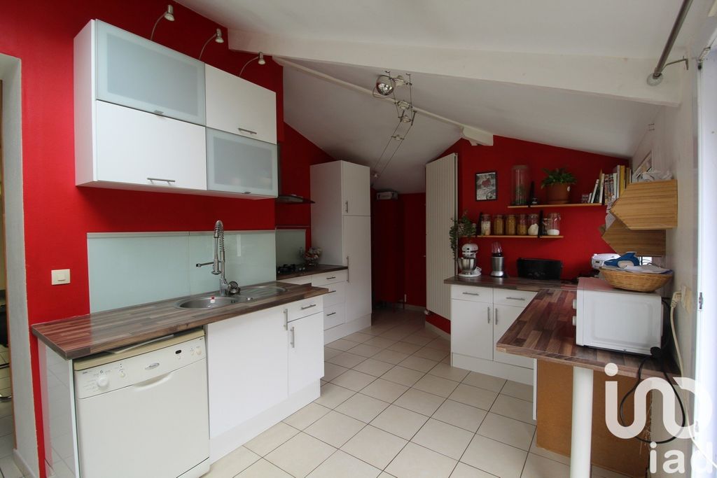 Achat maison à vendre 2 chambres 83 m² - Notre-Dame-de-Bondeville