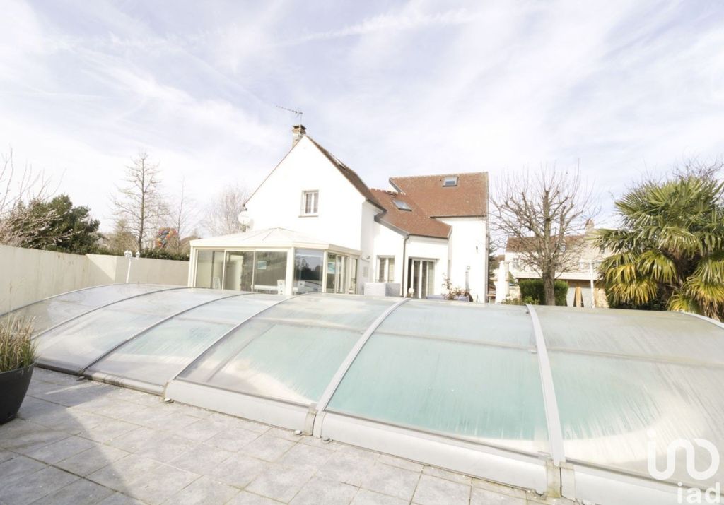 Achat maison à vendre 3 chambres 124 m² - Le Mesnil-Amelot