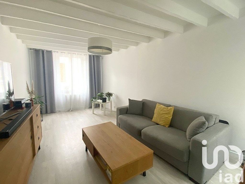 Achat appartement à vendre 2 pièces 55 m² - Saint-Leu-la-Forêt